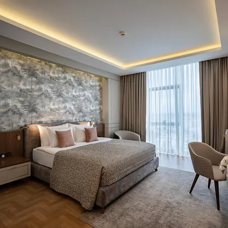 Concorde Tower & Casino 5*