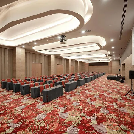 Concorde Tower & Casino 5* Nikozja