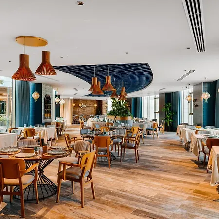 Concorde Tower & Casino 5* Nikozja