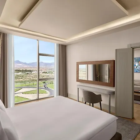 酒店 Concorde Tower & Casino