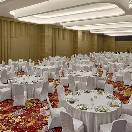 Szálloda Concorde Tower & Casino 5*