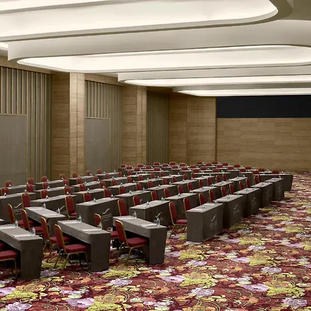 Szálloda Concorde Tower & Casino 5*