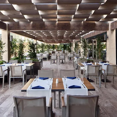 Concorde Tower & Casino 5* Lefkoşa