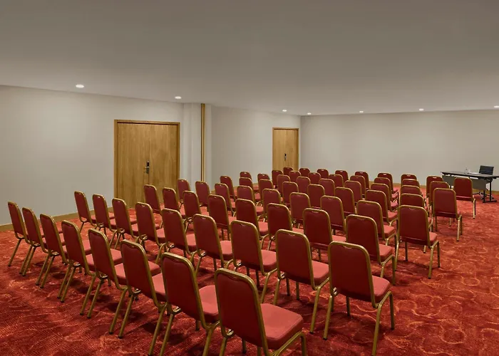 Concorde Tower & Casino 酒店 5*