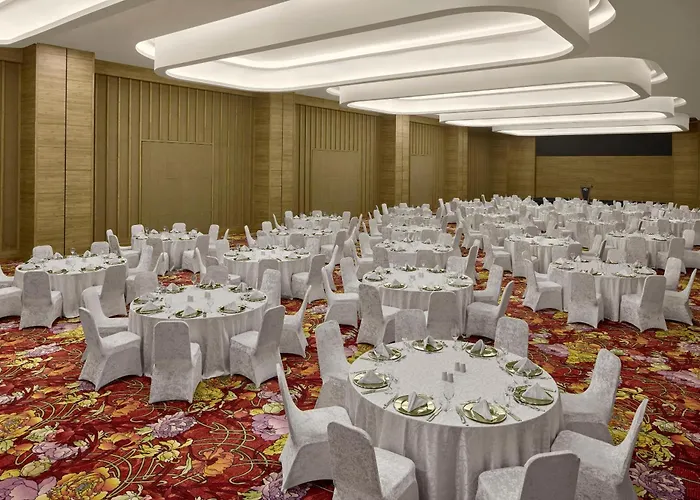 Otel Concorde Tower & Casino 5*