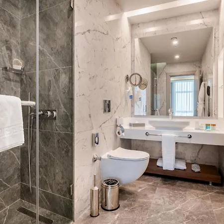 Concorde Tower & Casino 5*